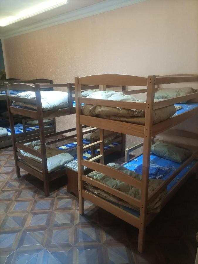 Hero Hostel Ереван Экстерьер фото